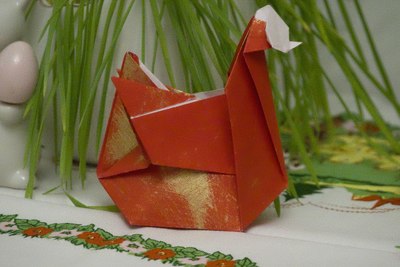 Easter Hen (Pierre-Yves Gallard)