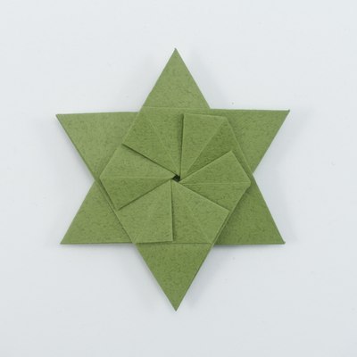 Hex Twist Star, CFW 122 (Shuzo Fujimoto), back