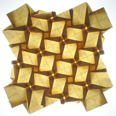 Iso-Area Stars, CFW 291 (Shuzo Fujimoto), back-lit