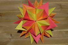 Spiked and Finned Icosahedron (Trimodule)