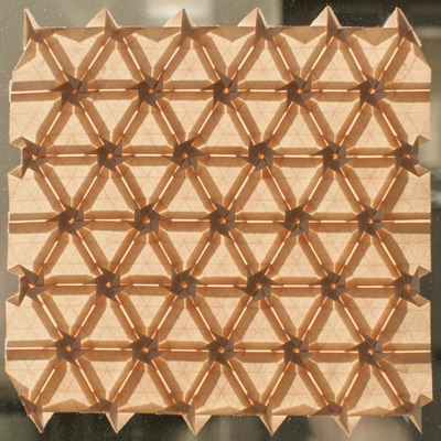 Star Tessellation, CFW 59 (Shuzo Fujimoto), back-lit