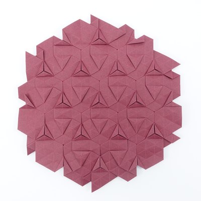 Tessellation Triste (Michał Kosmulski), back