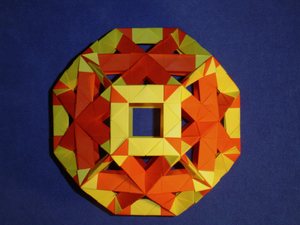 Example use of variant I (bow-tie motif)