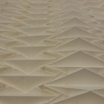 Tympanum Corrugation, Iso-Area (Michał Kosmulski)